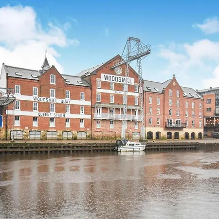 Cosy Riverside Apartment - Free Parking York Exterior photo